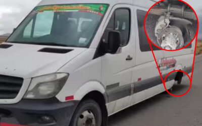 MINIVAN SIN LLANTAS POSTERIORES FUE ABANDONADA EN LA CARRETERA CRUCERO PHARA EN SANDIA