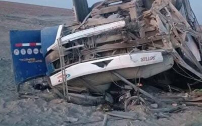 Volcadura de bus en Santa Rita de Siguas deja un muerto y varios heridos graves