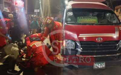 Adolescente resultó con fractura en el cráneo y hombro, tras caer de combi junto a dos pasajeros