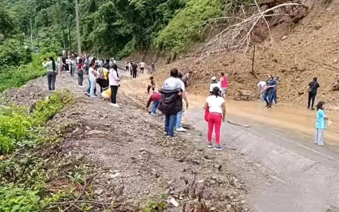 NACIONAL| TRABAJADORES DEL PODER JUDICIAL ACATAN PARO NACIONAL. PUNO TAMBIEN SE PLEGÓ A LA MEDIDA DE FUERZA