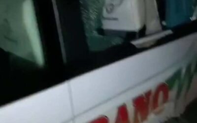 DELINCUENTES ROMPEN PARABRISAS PARA ASALTAR A CHOFERES EN LA MINA RINCONADA