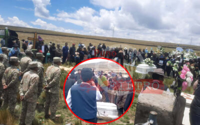 DAN ÚLTIMO ADIÓS A SARGENTO, WILFREDO LIMACHI ABENDAÑO, QUIEN HABRÍA FALLECIDO LUEGO DE HABER SIDO MASACRADO AL INTERIOR DEL CUARTEL DE POMATA