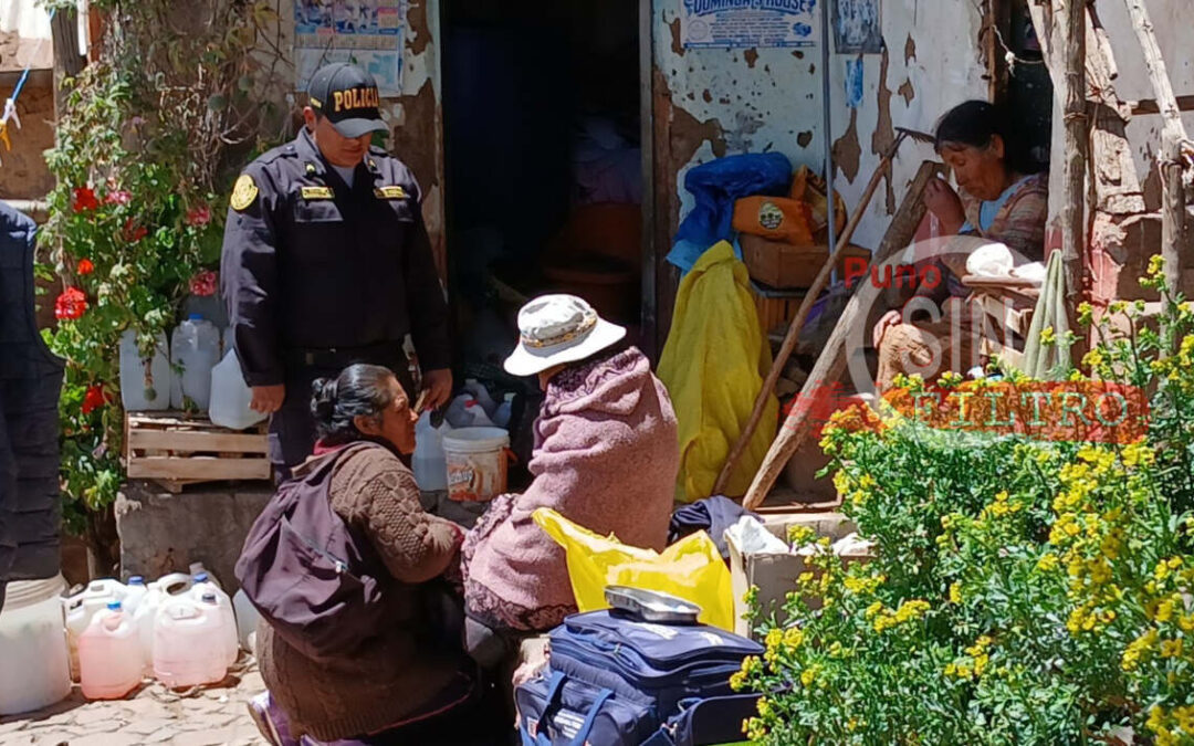 DELINCUENTES MANIATARON Y GOLPEARON A PAREJA DE ANCIANOS PARA ROBARLES S/2 MIL