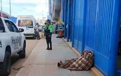Mujer Falleció Repentinamente en Terminal de combis en Juliaca