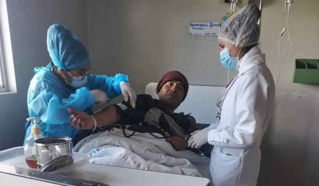 DIRIGENTE PERMANECE INTERNADO EN HOSPITAL. DENUNCIA BRUTAL AGRESIÓN POR PARTE DE RONDEROS DE NUÑOA Y ORURILLO