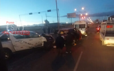 Video|CONDUCTOR FUGÓ TRAS OCASIONAR TRIPLE CHOQUE EN LA SALIDA A PUNO