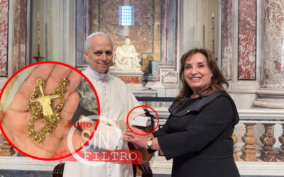 PESE A CUESTIONAMIENTOS, PAPA LEON XIV RECIBIÓ A DINA BOLUARTE DURANTE CEREMONIA DE PROCLAMACIÓN EN EL VATICANO