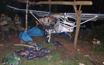 GOLPE AL NARCOTRÁFICO!!! INCAUTAN AVIONETA EXTRANJERA MALOGRADA Y DESTRUYEN PISTA CLANDESTINA EN EL VRAEM