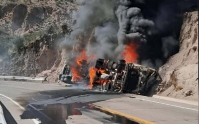 CONDUCTOR MUERE CALCINADO TRAS INCENDIO DE CISTERNA EN LA CARRETERA BINACIONAL
