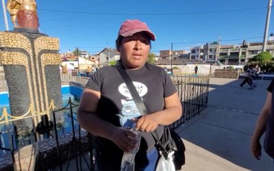 «NO ENTRÓ A RESCATARLO, LOS DOS FUERON JALADOS POR LAS OLAS». MADRE DESMIENTE VERSIONES SOBRE MUERTE DE PROFESOR DURANTE VIAJE DE EXCURSIÓN DE COLEGIO PARTICULAR LIBERTADORES SCHOOL II