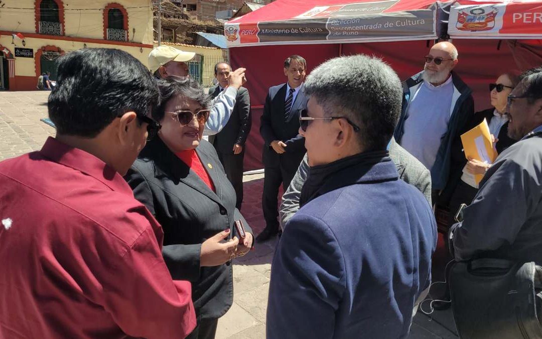 TRAS AGRAVIOS CONTRA LA CULTURA PUNEÑA, EL COMITÉ DE SALVAGUARDA DE LA FESTIVIDAD VIRGEN DE LA CANDELARÍA EVALÚA PROHIBIR BANDA DE MUSICOS Y ROPA BOLIVIANA EN LA CANDELARIA 2026