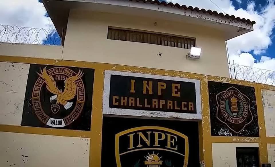 JORAN VAN DER SLOOT INTENTÓ PONER FIN A SU EXISTENCIA AL INTERIOR DE SU CELDA EN EL PENAL DE CHALLAPALCA