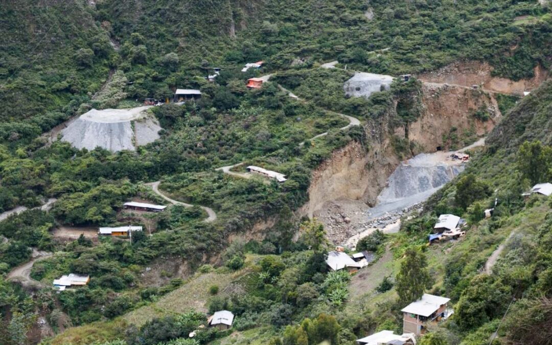 DECLAEAN EN ESTADO DE EMERGENCIA ZONAS DE LA LIBERTAD, MADRE DE DIOS Y LORETO POR AVANCE DE ACTIVIDADES ILÍCITAS