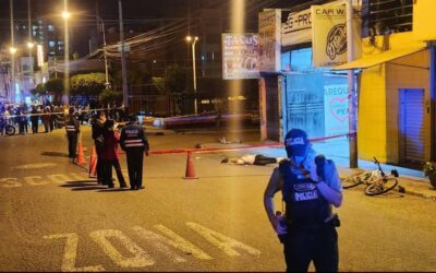 AREQUIPA: DOS PERSONAS MUEREN ACRIBILLADAS EN MIRAFLORES TRAS ATAQUE ARMADO EN PLENA VÍA PÚBLICA