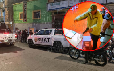Video: DELINCUENTES ARMADOS ASALTAN A COMERCIANTES DURANTE «PANDERO» EN EL BARRIO PORTEÑO