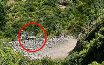 SANDIA: CAMIONETA CAE A UN ABISMO EN LA RUTA PHARA–LIMBANI Y DEJA UN FALLECIDO Y DOS HERIDOS