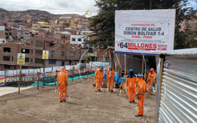 OBREROS DEL CENTRO DE SALUD SIMÓN BOLÍVAR ACATAN PARO DE BRAZOS CAÍDOS POR FALTA DE PAGOS Y DESPIDOS ARBITRARIOS